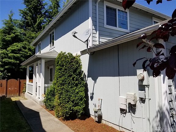 2nd image of 10416 56th Dr NE