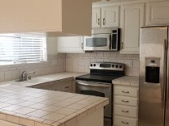4th image of 18316 Hatteras St APT 14