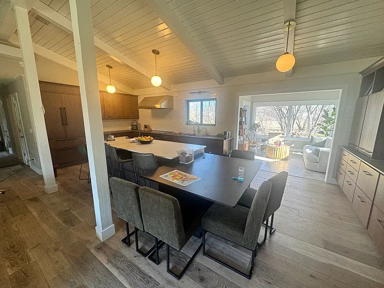 193 Ridgeview Dr — Photo 4