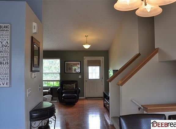 5th image of 15823 Willow St