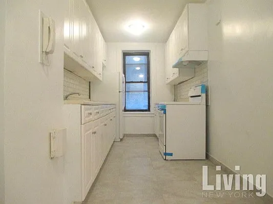 Rented by Living New York | media 13