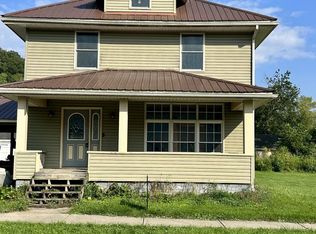 19468 Walnut St, Trimble, OH 45782