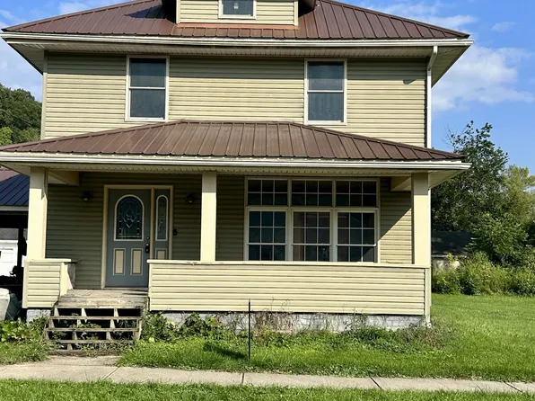 19468 Walnut St, Trimble, OH 45782