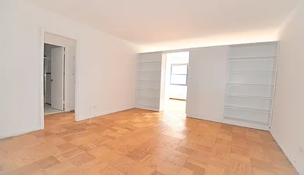 Rented by Manhattan Realty Group