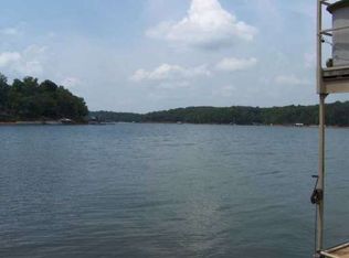 188 Breezy Point, Hartwell, GA 30643