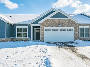 63 Autumn Leaf Trl #109, Webster, NY 14580