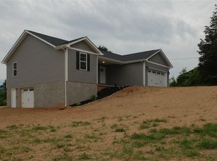 923 Dave Smith Rd LOT 1, Kodak, TN 37764