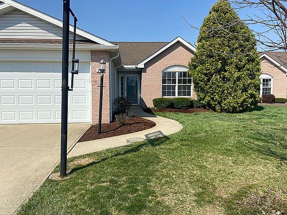 4th image of 208 Reserve Ct