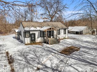 4296 Burgess Rd, Pinckney, MI 48169