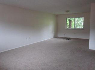 625 Koogler St APT F, Fairborn, OH 45324