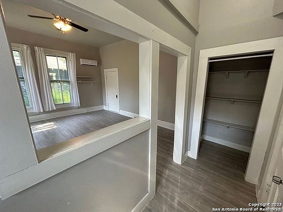 2nd image of 1318 Willow APT 6