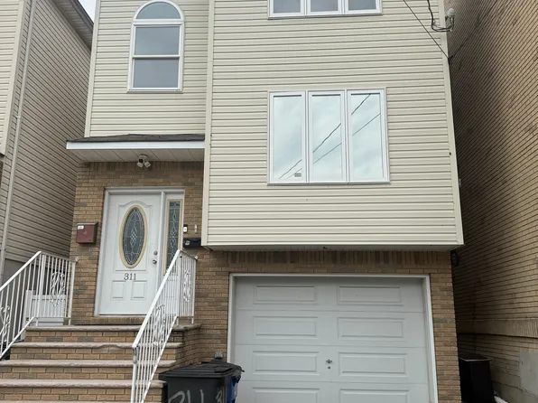 311 S 7th St, Elizabeth, NJ 07202