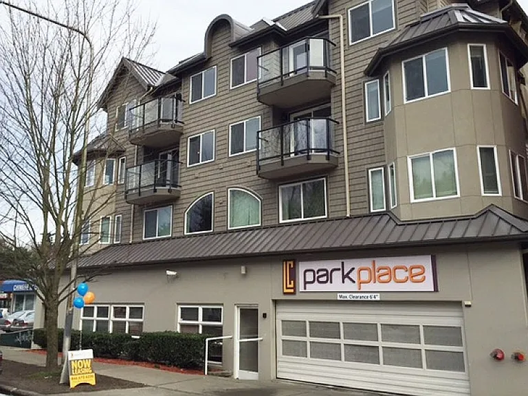 LC Park Place - MFR — Photo 55