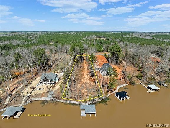 3rd image of 27 Waterlyn Dr