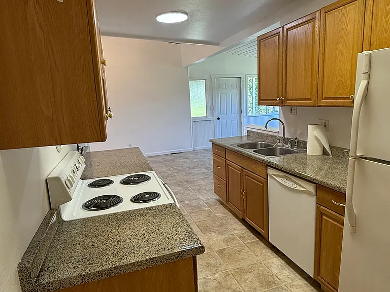 51 Basalt Way — Photo 5