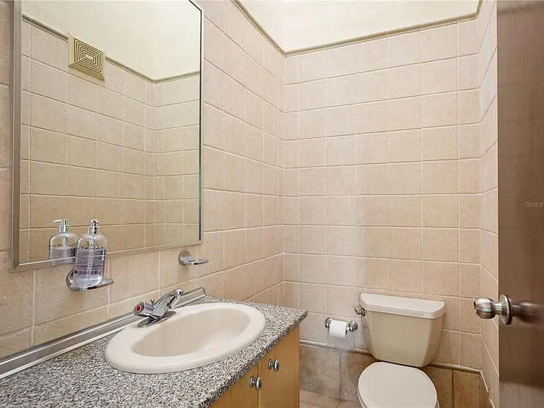 1 Costa Dorada #B303 — Photo 13