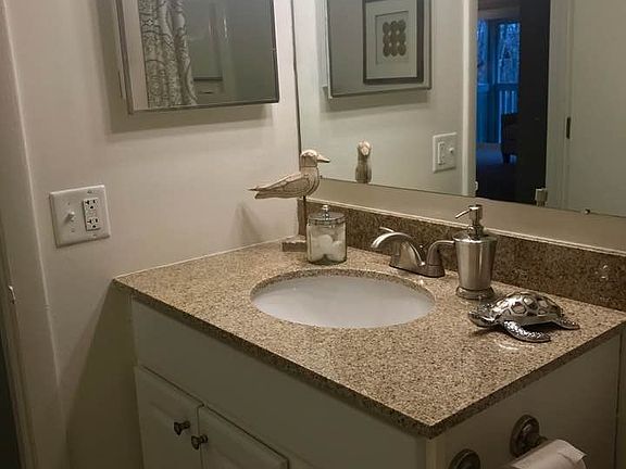 5th image of 311 Greenwich Ave APT D124