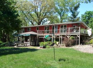 301 Shaw Ave, Charles City, IA 50616