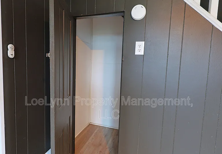 14208 Temple St #14208 — Photo 31