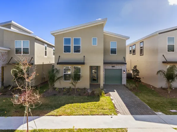 1037 Leader St, Davenport, FL 33896