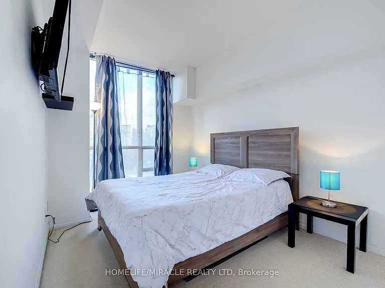 223 Webb Dr #502 — Photo 21