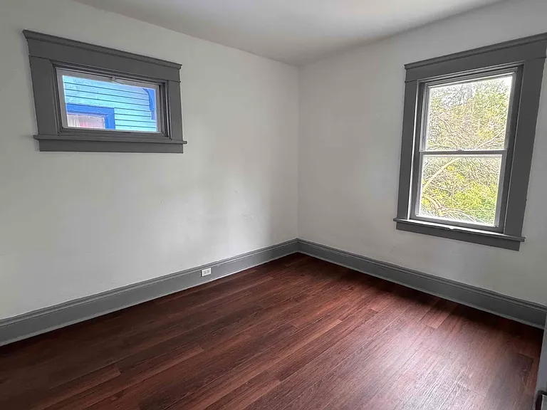 13500 Eaglesmere Ave — Photo 13