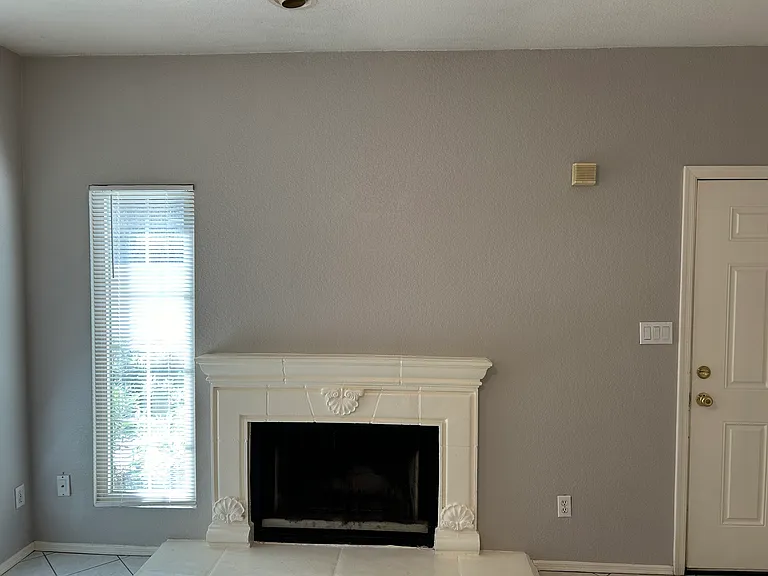 100 E Fillmore St #131 — Photo 9