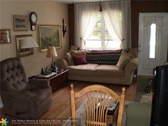 4th image of 5670 NE 7th Ter