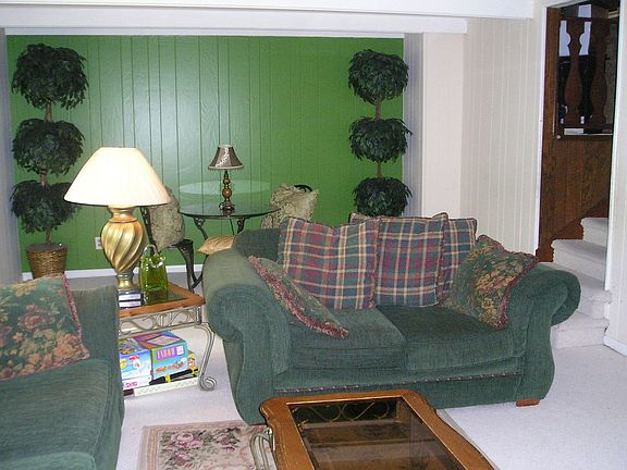 Full, Finished Basement