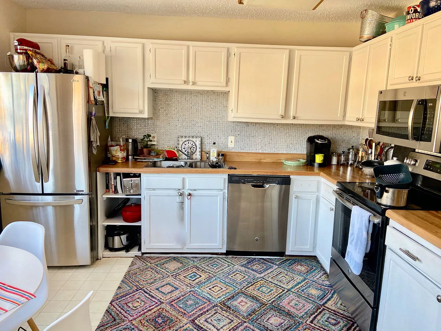 2BD/2.5BA Townhouse with Garage! Blocks from the Chesapeake Bay!! — Photo 3