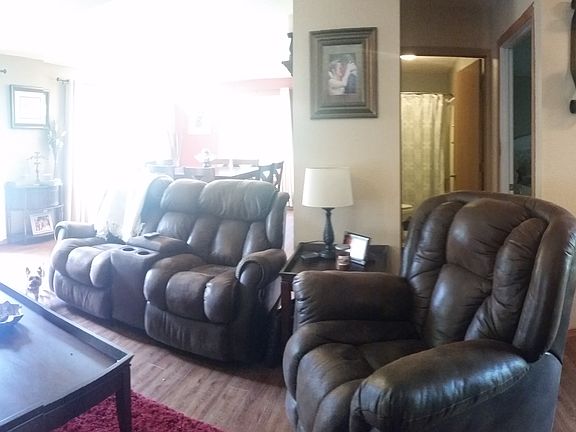 2nd image of 1362 Lawrence 2165
