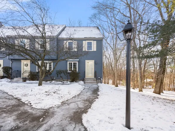 9 Oak Ridge Dr Unit 6, Maynard, MA 01754