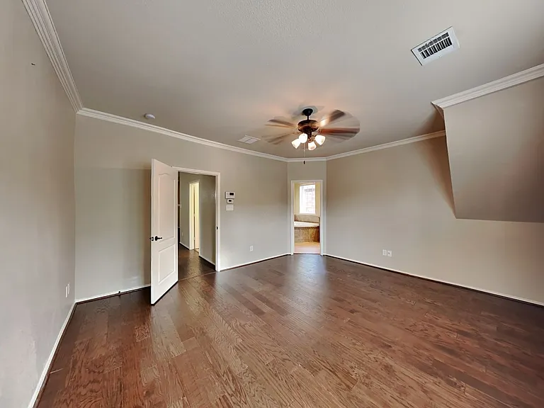 226 Knapford Sta — Photo 8