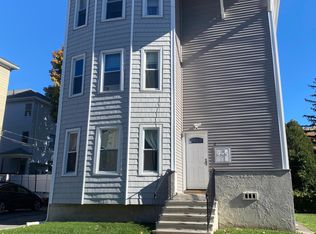 1 Hilton Ave APT 1, Worcester, MA 01604
