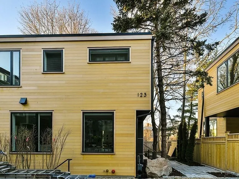123 Walden St — Photo 33