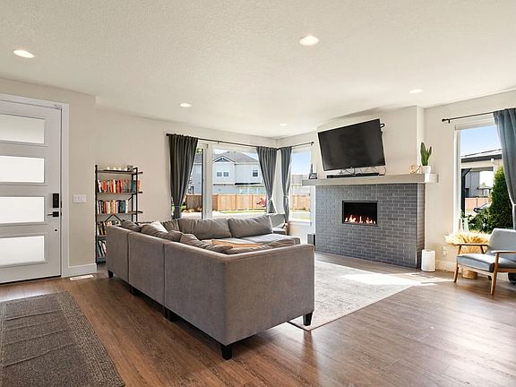4th image of 7172 SE Chinkapin Dr