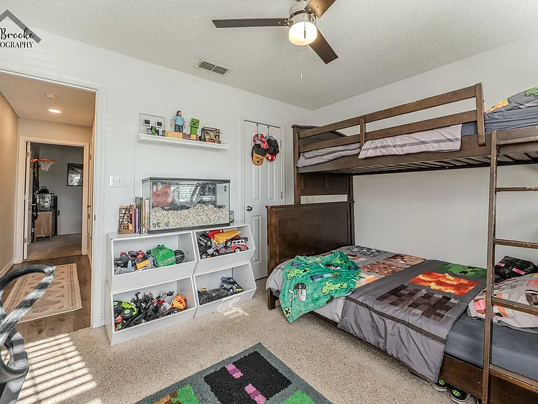 1505 City View Dr — Photo 6