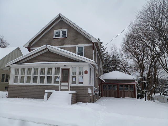 1st image of 448 NW Barstow St