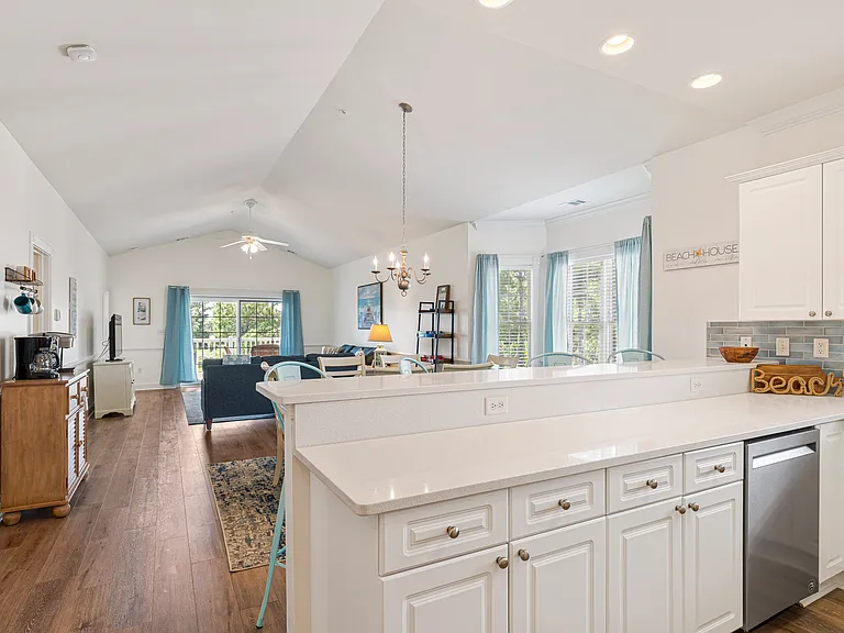 4874 Luster Leaf Cir #405 — Photo 12