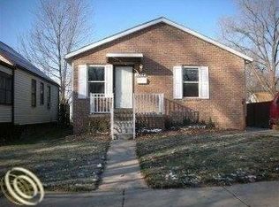 18843 Dalby, Redford, MI 48240