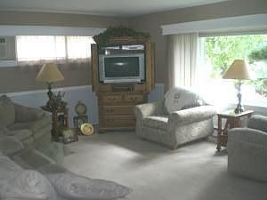 living room (2)