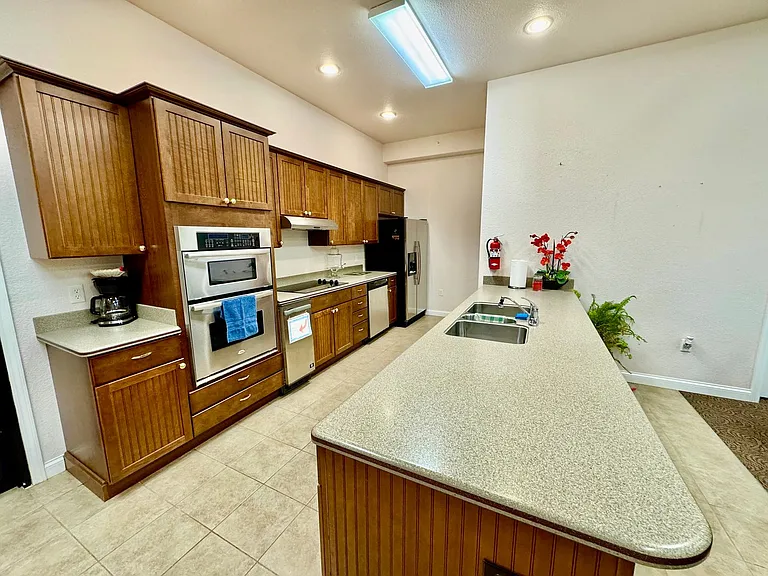 302 Novelty St — Photo 14