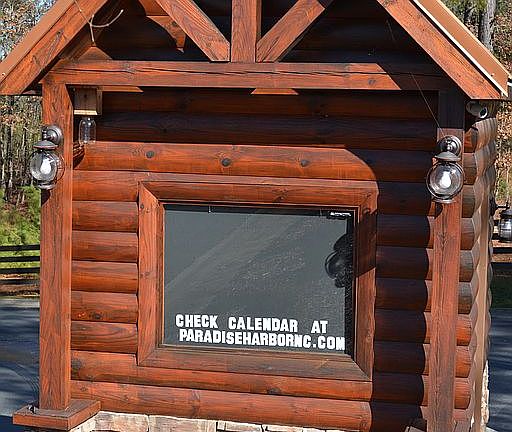 Paradise Harbor entrance