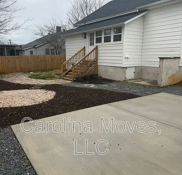 6 10th St — Photo 36