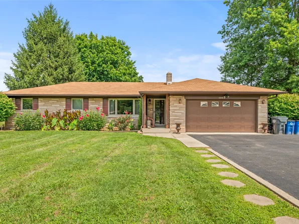 3984 W Fairview Rd, Greenwood, IN 46142