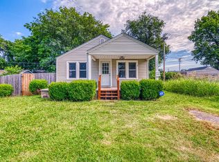 1227 E Blaine St, Springfield, MO 65803