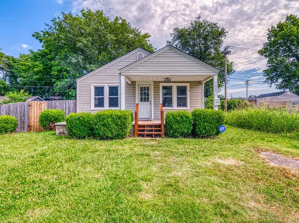 1227 E Blaine Street, Springfield, MO 65803