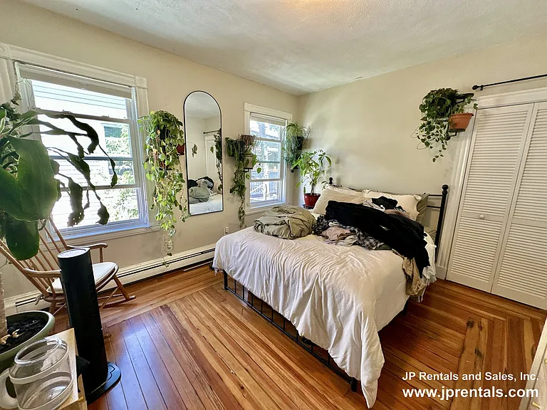 15 Germania St #3 — Photo 11
