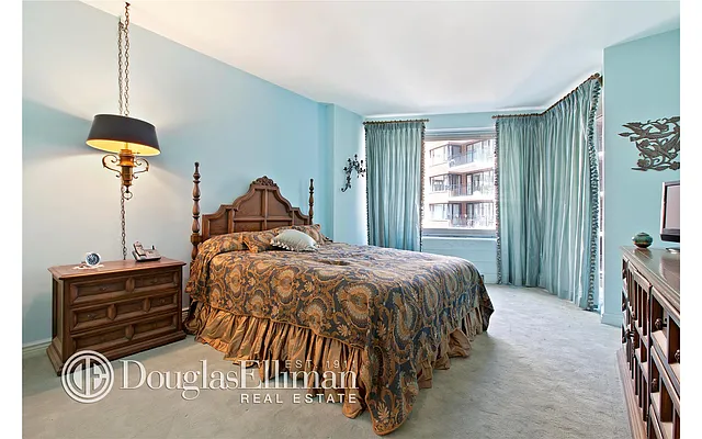 Sold by Douglas Elliman | media 12