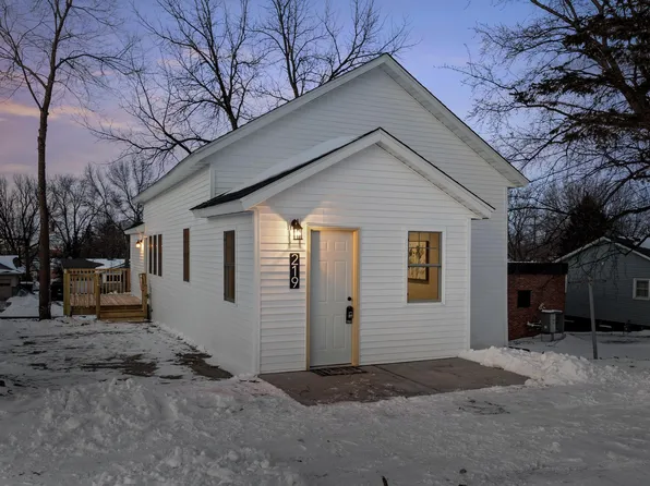219 Wilson St W, Nya, MN 55368